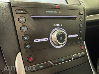 2018 Ford Edge Titanium - miniatura 21
