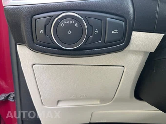 2018 Ford Edge Titanium - miniatura 30