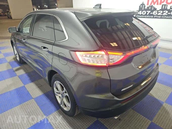 2018 Ford Edge Titanium – miniatura 2