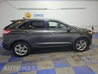 2018 Ford Edge Titanium – miniatura 4