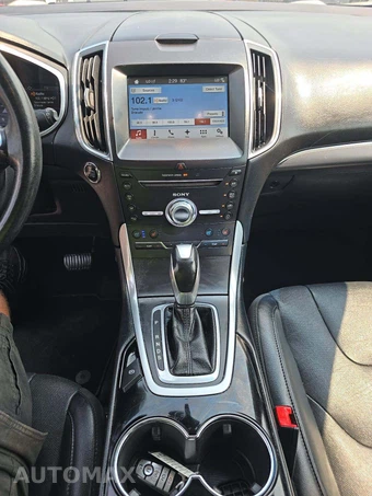 2018 Ford Edge Titanium – miniatura 10