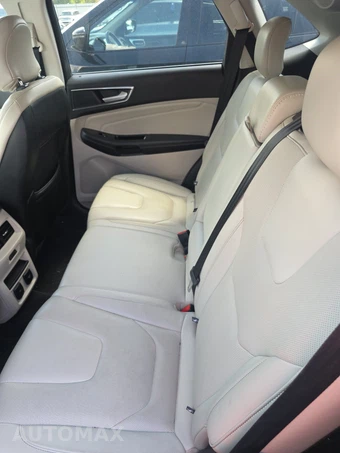 2018 Ford Edge Titanium - miniatura 13