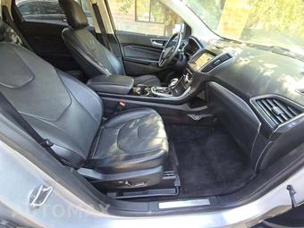 2018 Ford Edge Titanium - miniatura 18