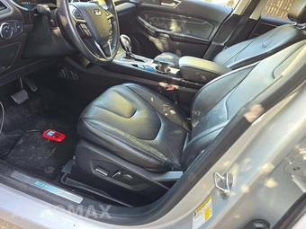 2018 Ford Edge Titanium - miniatura 6