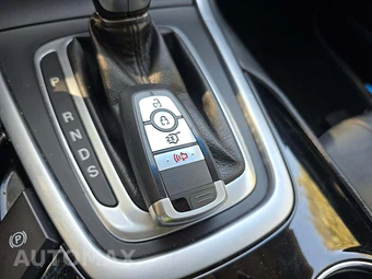 2018 Ford Edge Titanium - miniatura 8