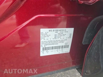 2018 Ford Edge Titanium – miniatura 2