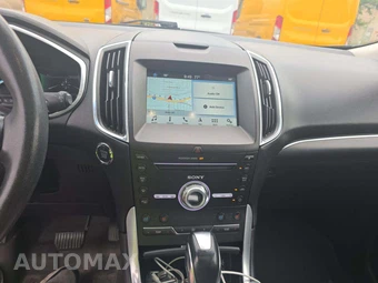 2018 Ford Edge Titanium – miniatura 10