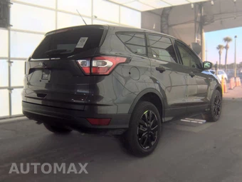 2018 Ford Escape S – miniatura 4