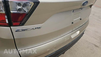 2018 Ford Escape S – miniatura 24