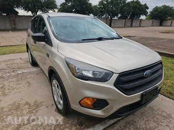 2018 Ford Escape S – miniatura 3