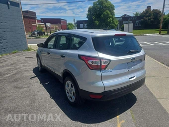 2018 Ford Escape S – miniatura 2