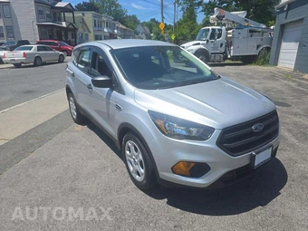 2018 Ford Escape S – miniatura 4