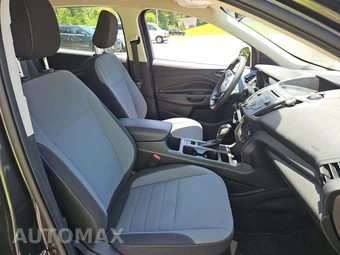 2018 Ford Escape S – miniatura 15