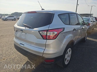 2018 Ford Escape S - miniatura 4