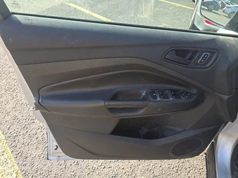 2018 Ford Escape S - miniatura 9