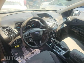 2018 Ford Escape S - miniatura 11