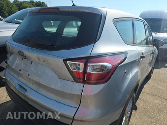 2018 Ford Escape S – miniatura 4