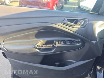 2018 Ford Escape S – miniatura 9