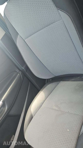2018 Ford Escape SE – miniatura 37