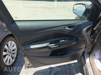 2018 Ford Escape SE – miniatura 9