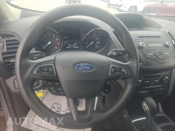 2018 Ford Escape SE – miniatura 10