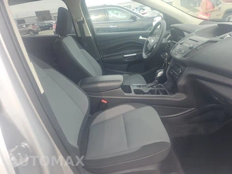 2018 Ford Escape SE – miniatura 8