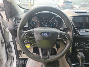 2018 Ford Escape SE – miniatura 10