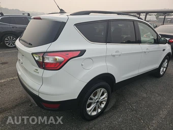 2018 Ford Escape SE – miniatura 4