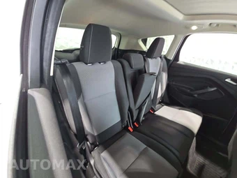2018 Ford Escape SE – miniatura 16
