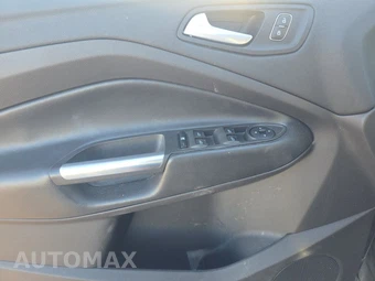 2018 Ford Escape SE – miniatura 9