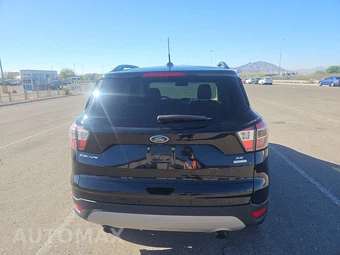 2018 Ford Escape SE – miniatura 16