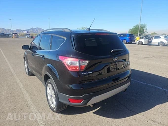 2018 Ford Escape SE – miniatura 6