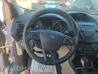2018 Ford Escape SE - miniatura 10