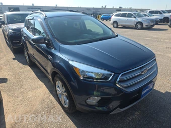 2018 Ford Escape SE - miniatura 3