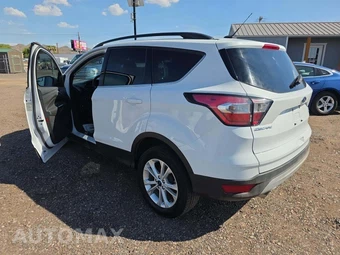 2018 Ford Escape SE – miniatura 2