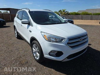 2018 Ford Escape SE – miniatura 4