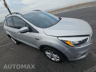 2018 Ford Escape SE - miniatura 3