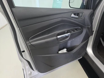 2018 Ford Escape SE - miniatura 9