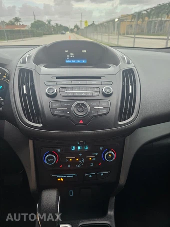2018 Ford Escape SE - miniatura 9