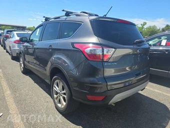 2018 Ford Escape SE – miniatura 6