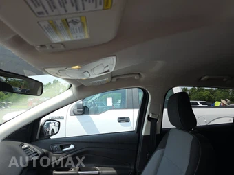 2018 Ford Escape SE – miniatura 17