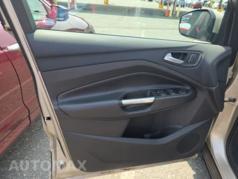 2018 Ford Escape SE – miniatura 9