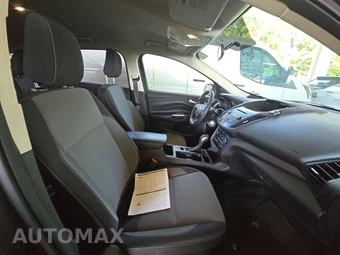2018 Ford Escape SE – miniatura 8