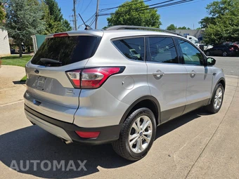 2018 Ford Escape SE - miniatura 5