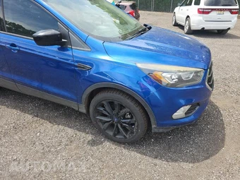 2018 Ford Escape SE - miniatura 3