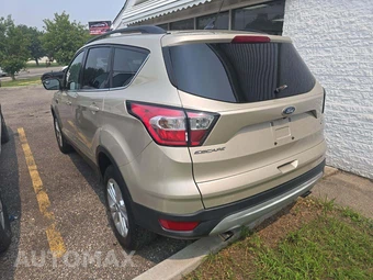 2018 Ford Escape SE – miniatura 2