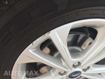 2018 Ford Escape SE – miniatura 23