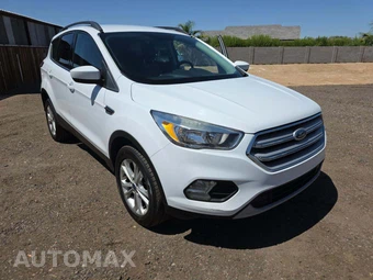 2018 Ford Escape SE - miniatura 4