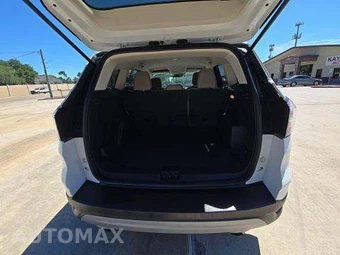2018 Ford Escape SE – miniatura 15