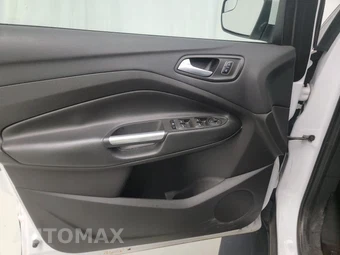 2018 Ford Escape SE – miniatura 9